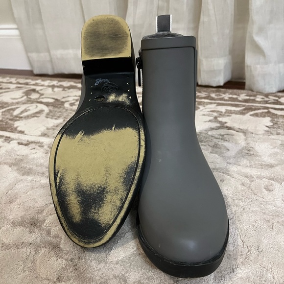 Lucky Brand Basel Rainboot Bootie - Picture 10 of 10